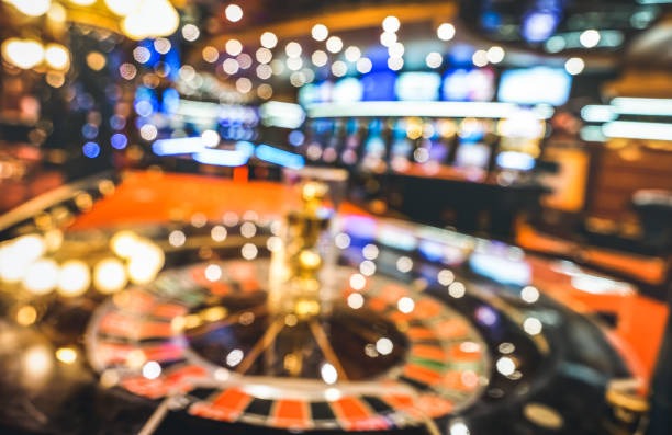 betwin 365 mobile app interface showing slot games and live casino options